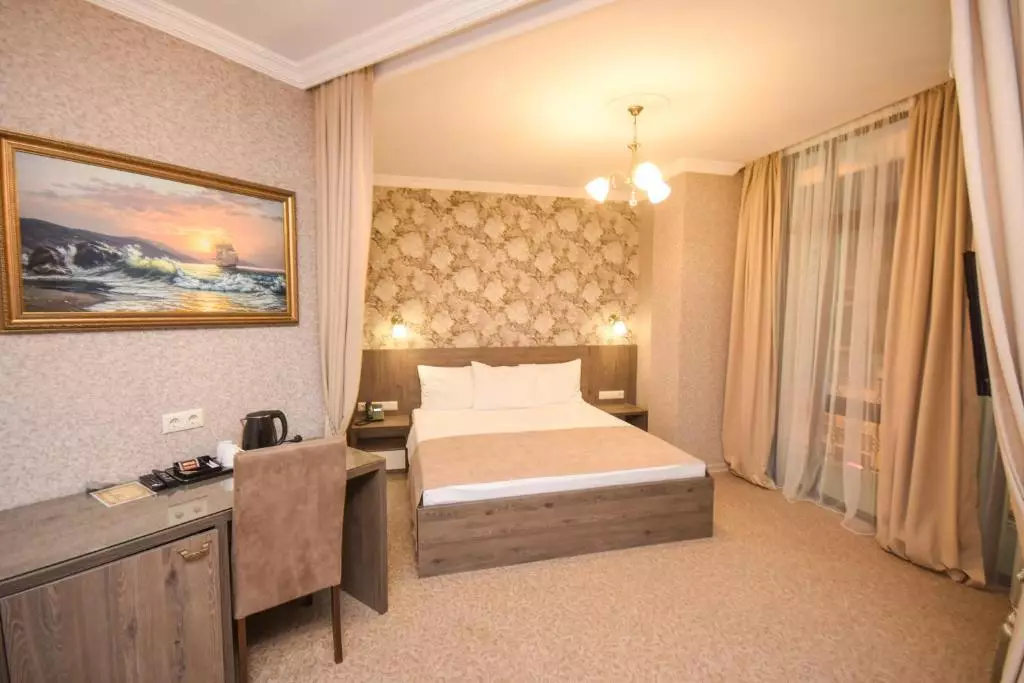 Old Garden Hotel Batumi
